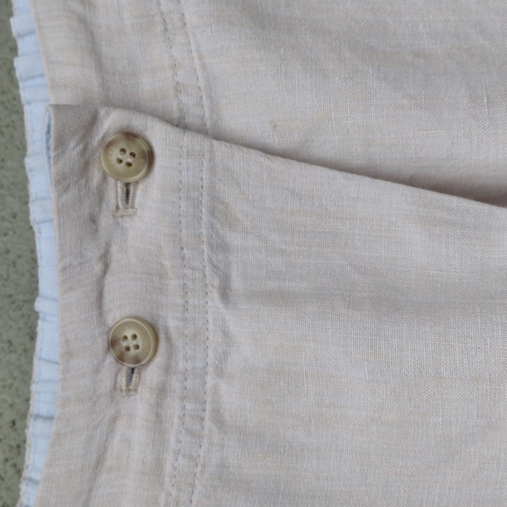 Poetry Cream Linen Shorts 2 - Picture 3 of 8